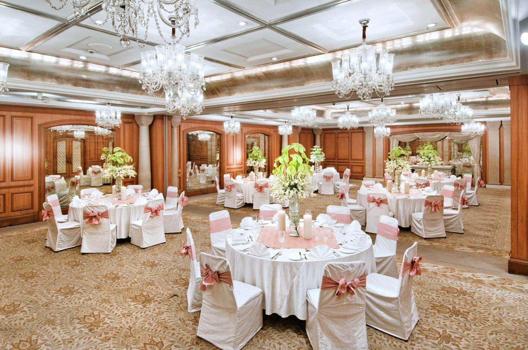 힐튼 뭄바이 인터내셔널 에어포트 호텔 외부 사진 The Imperial Ball Room
